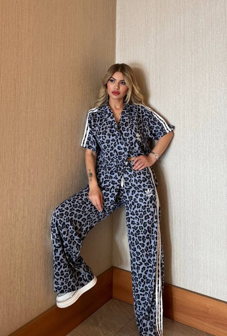 Спортно-елегантен комплект