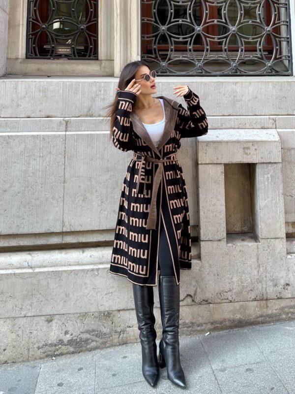 дълга жилетка miu miu
